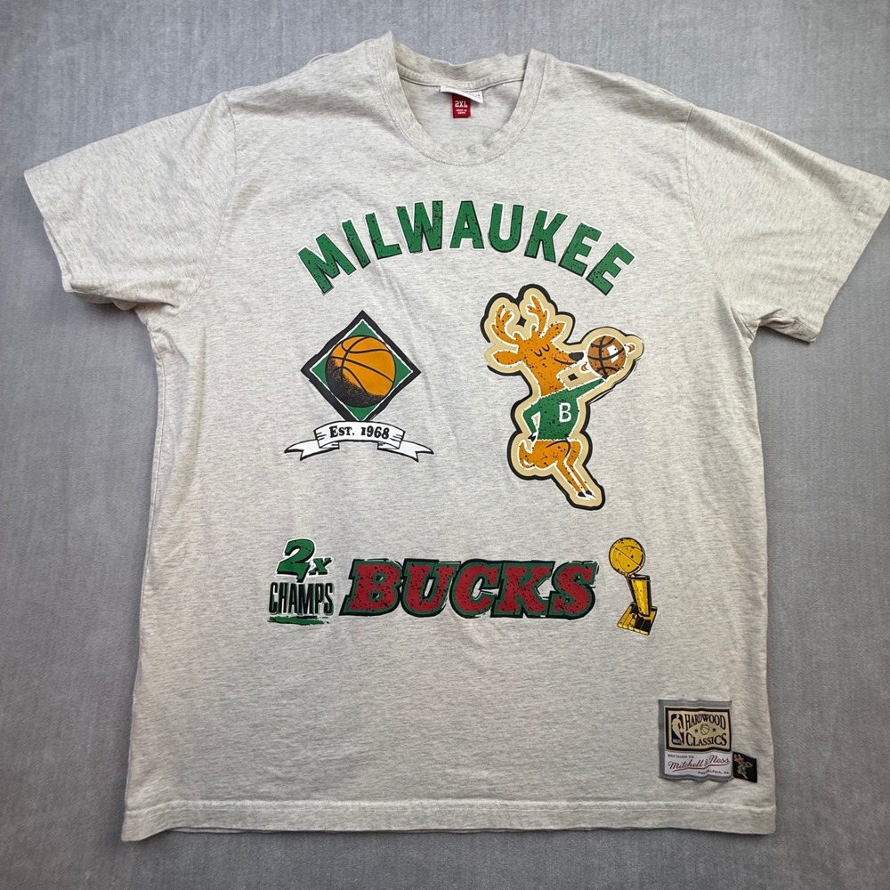 Mitchell & Ness Milwaukee Bucks 2x NBA Champions T-Shirt Mens 2XL Gray Heather